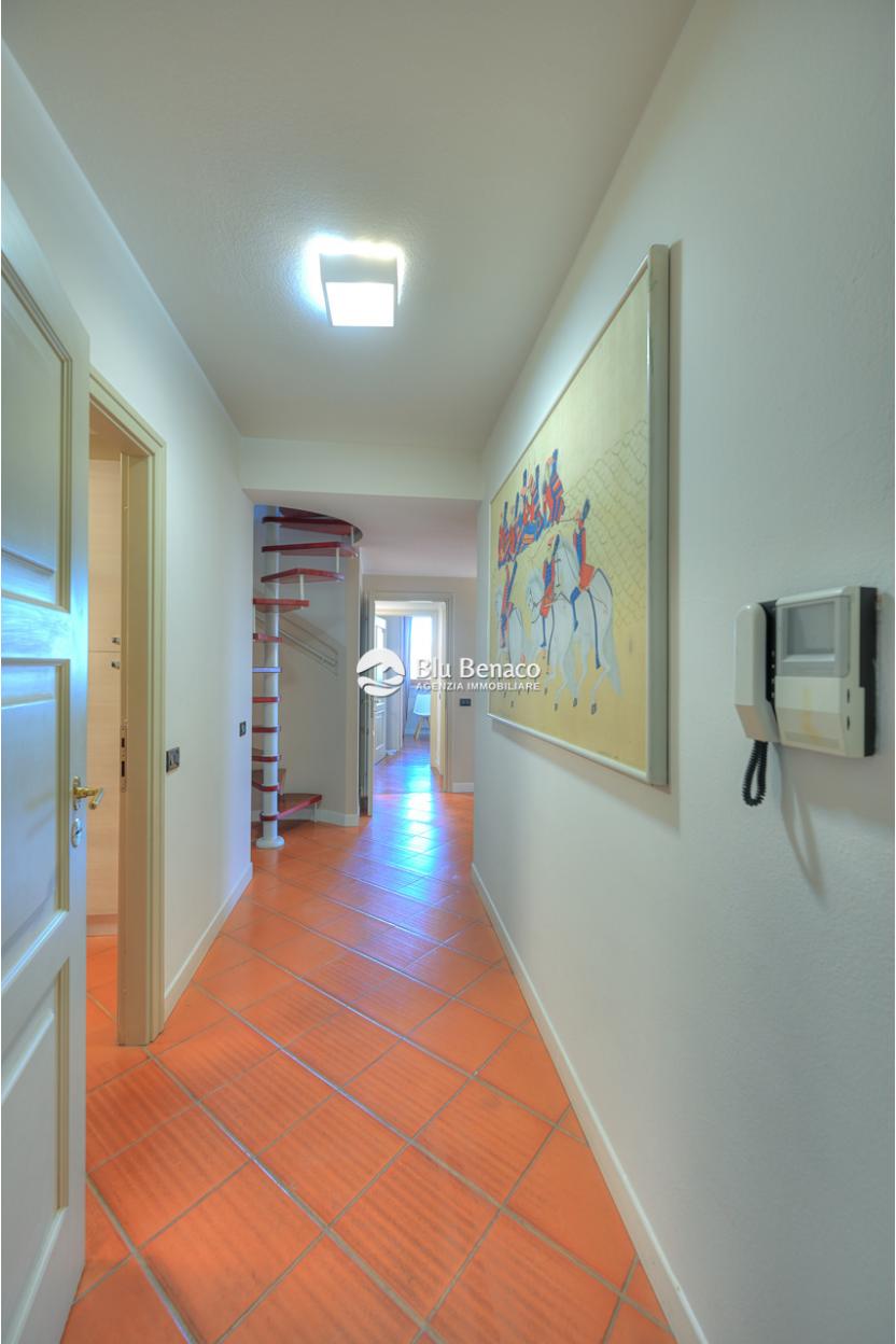 Penthouse for sale with stunning lake view in Salò