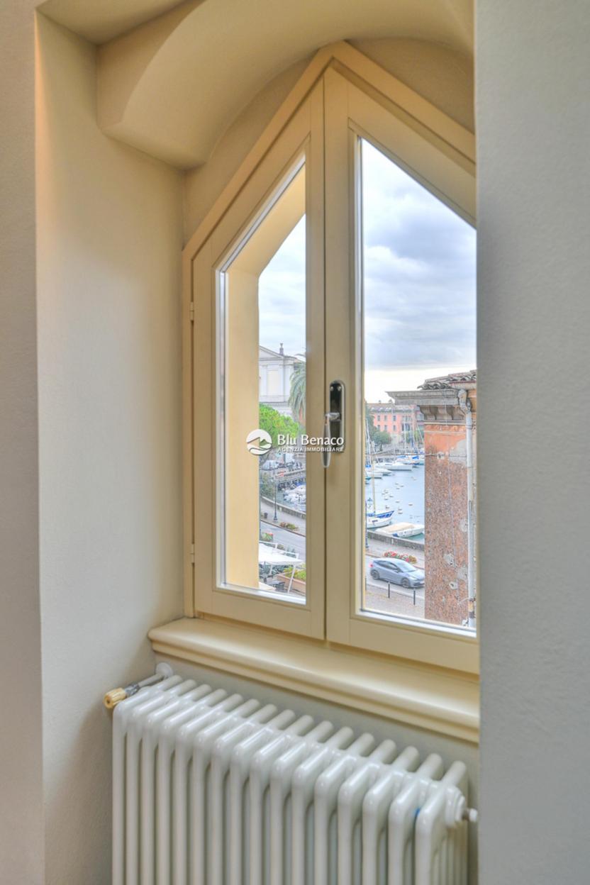 Penthouse zu verkaufen in Maderno