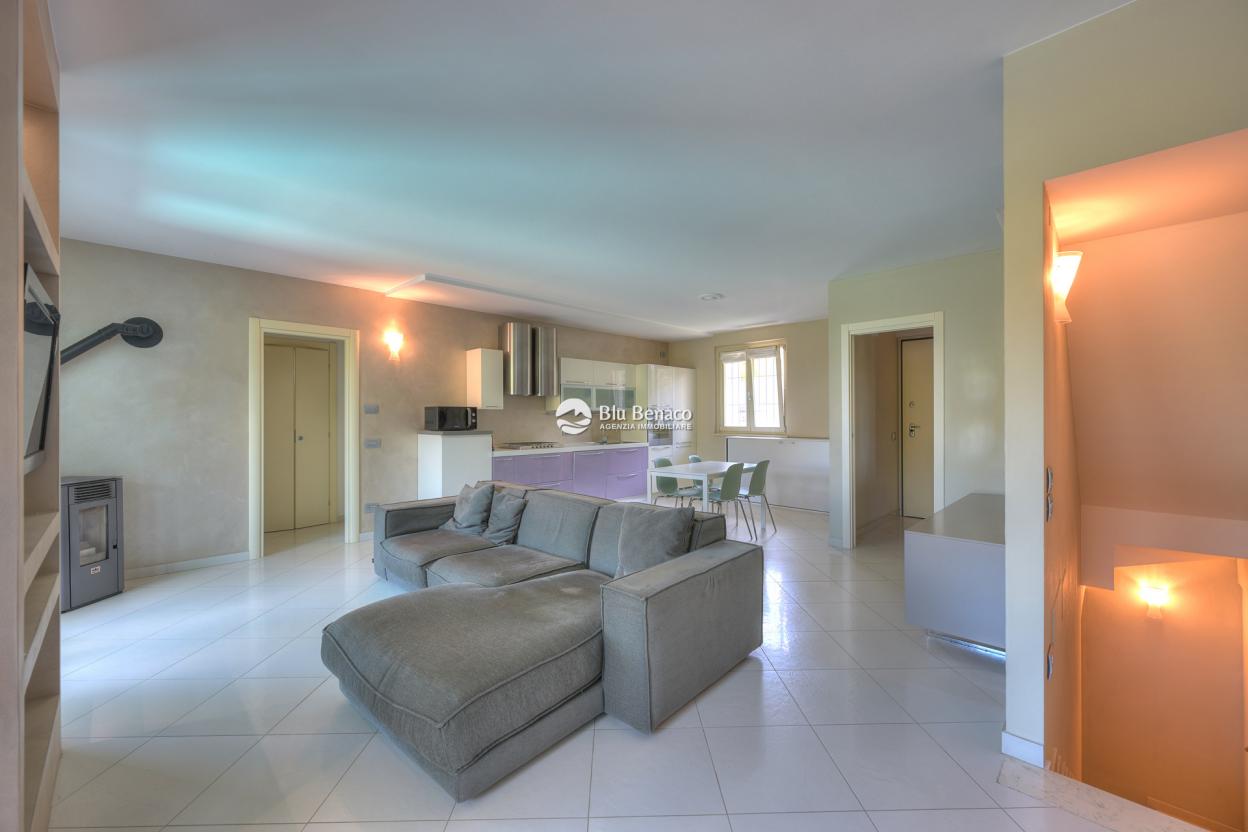 Villa zu verkaufen in Polpenazze del Garda