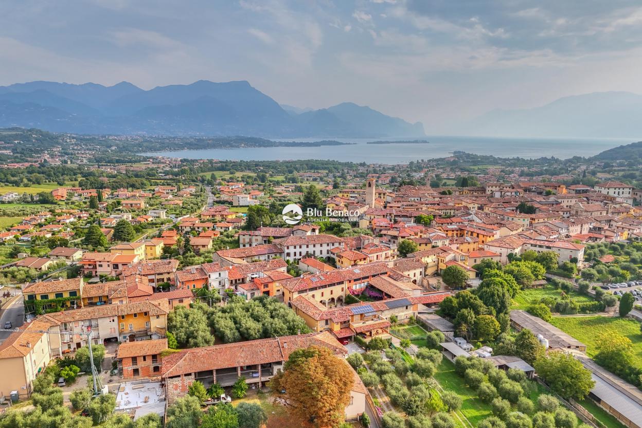 Villetta di testa a Manerba del Garda
