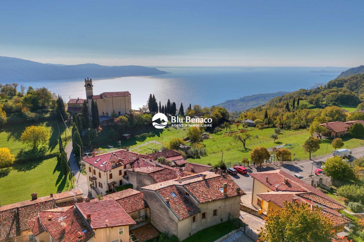Property for sale in Sasso