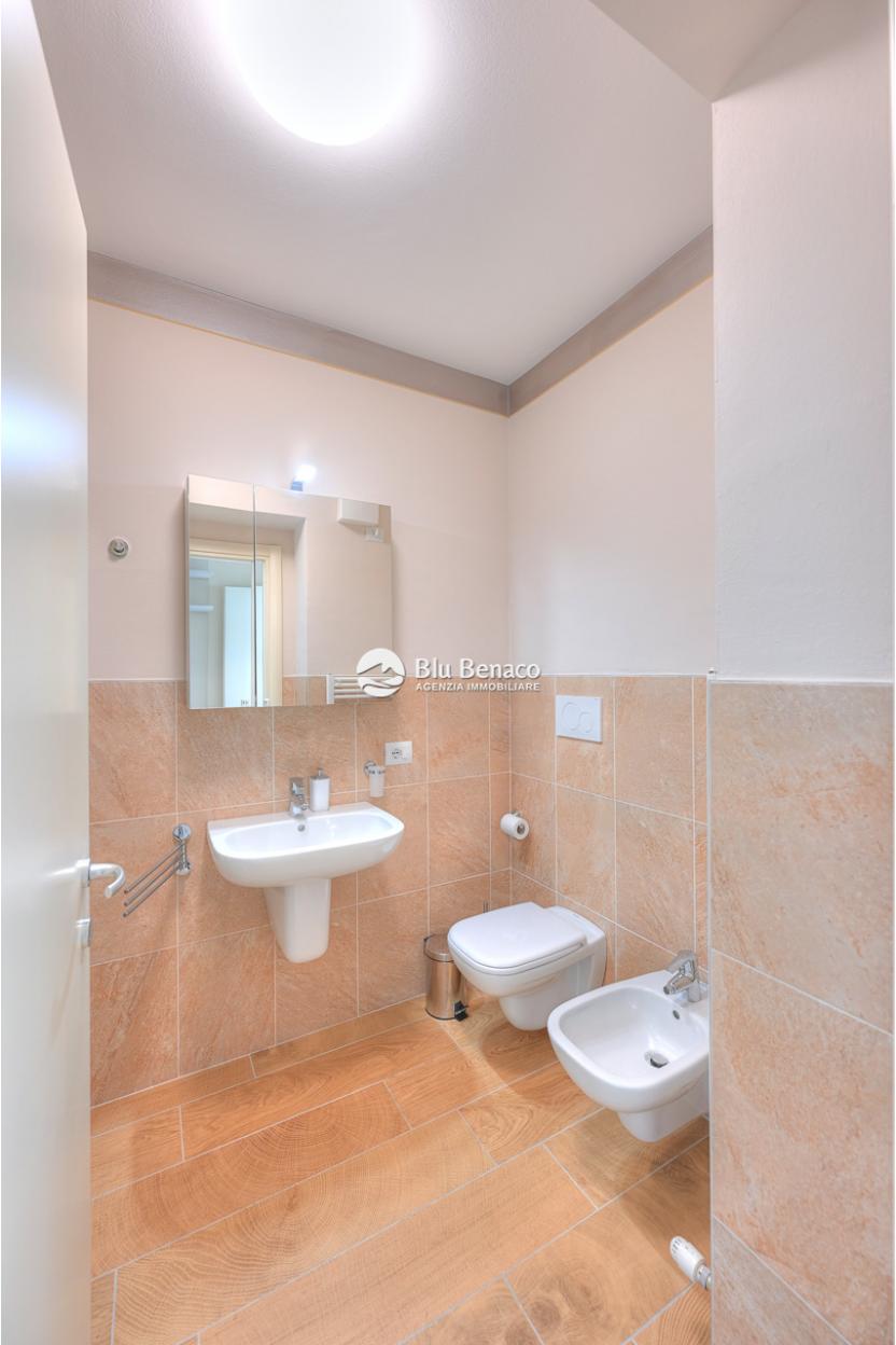 Three-room apartment for sale in Maderno