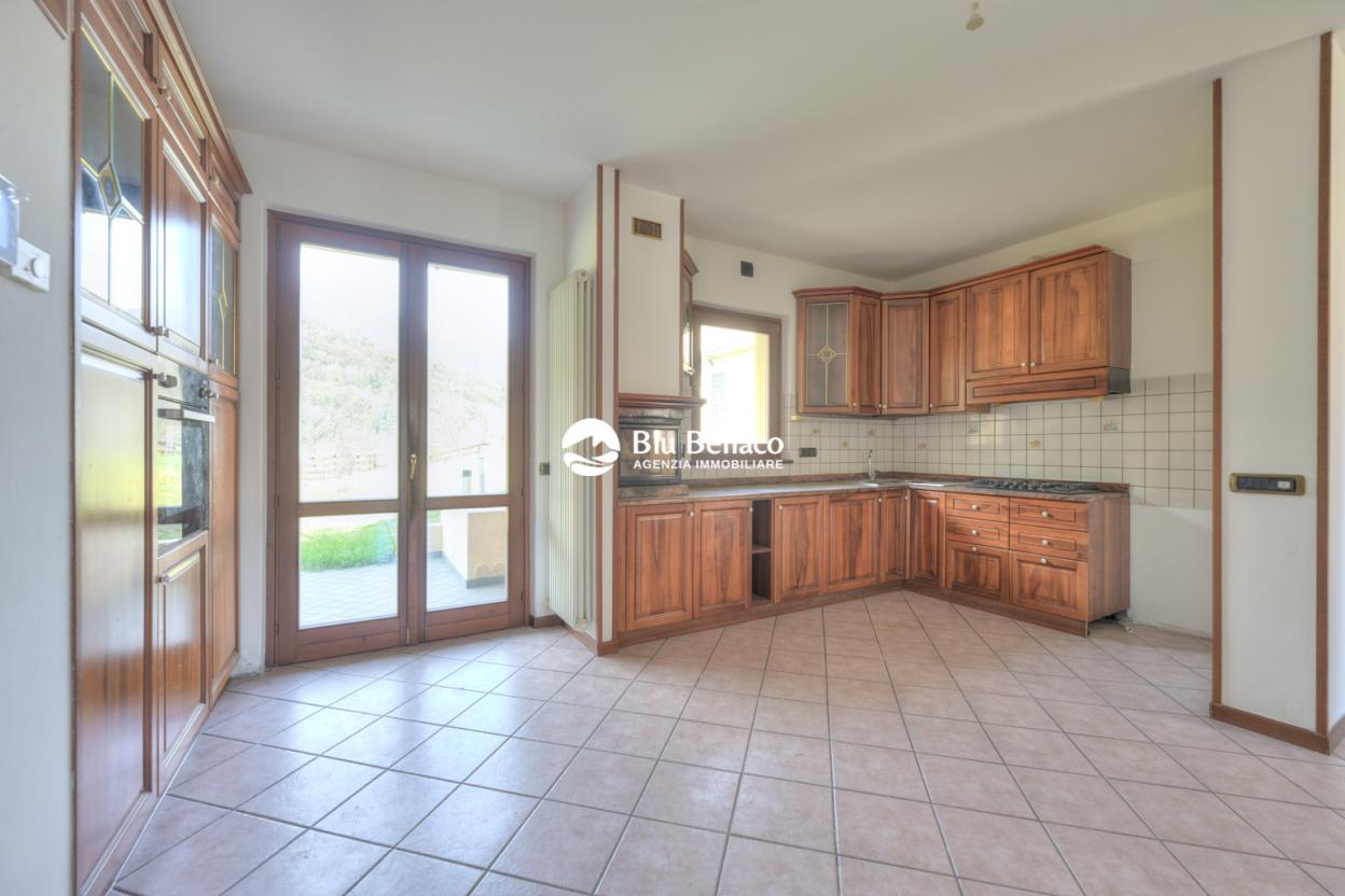 villa indipendente, in vendita roè volciano