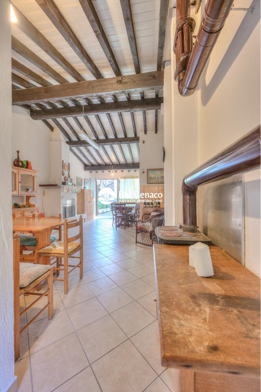 Bifamiliare in vendita a Navazzo