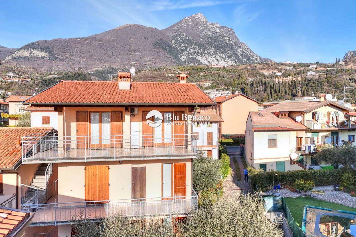 Two-room apartment for sale in Toscolano