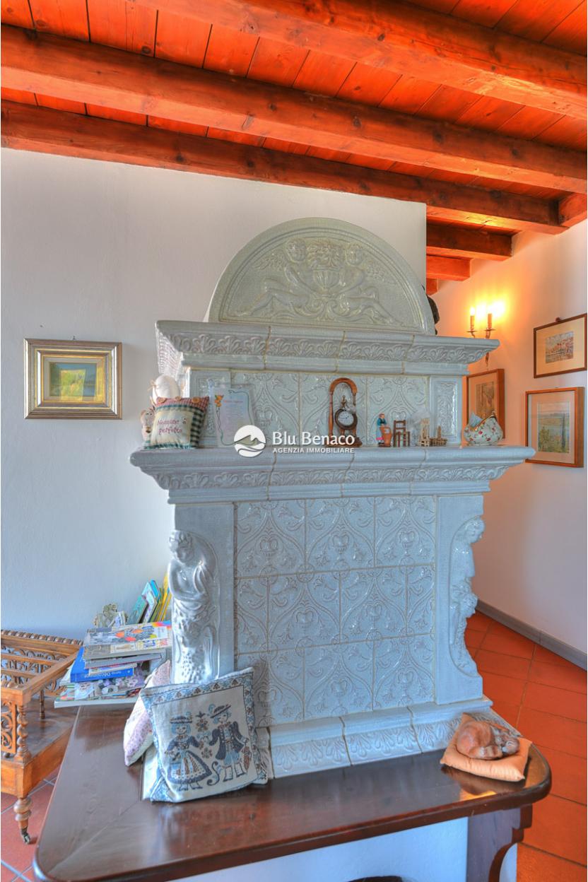 Amazing historic Villa for sale in Salò