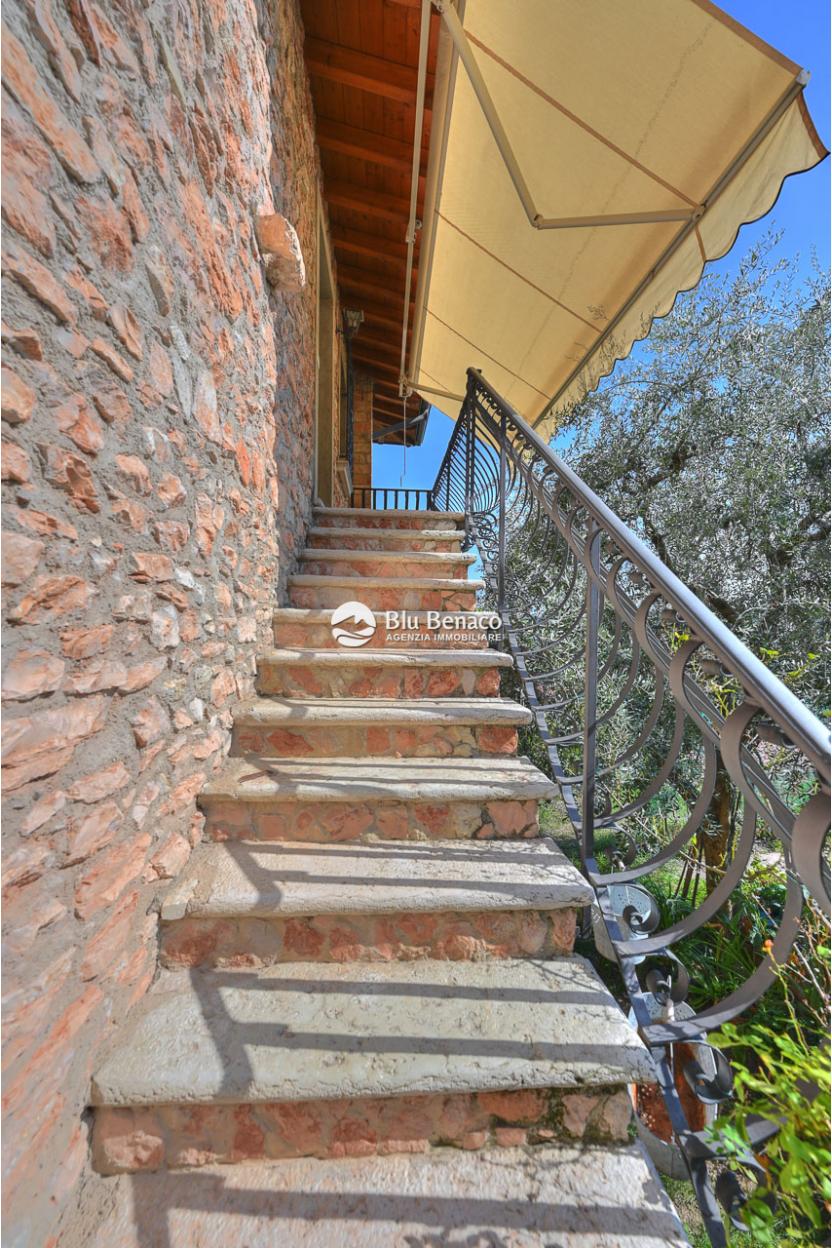 Amazing historic Villa for sale in Salò