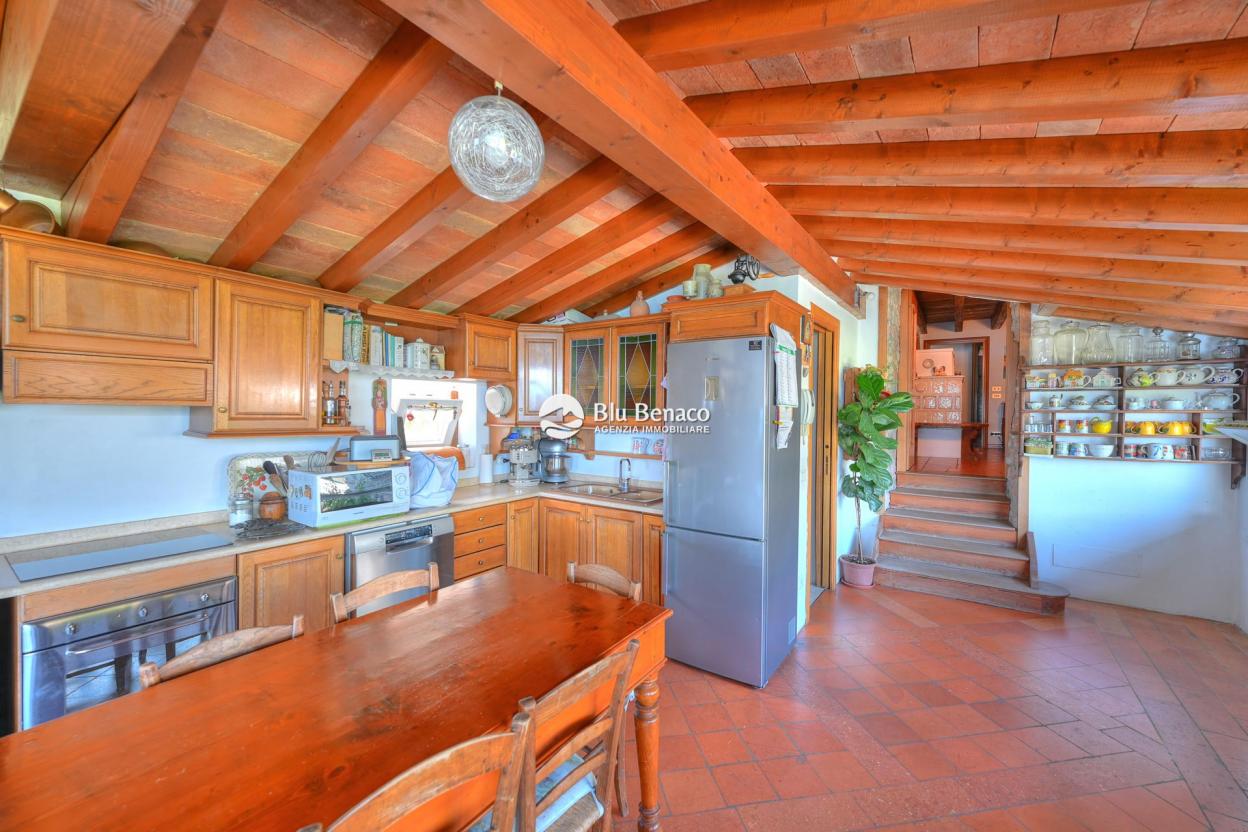 Amazing historic Villa for sale in Salò