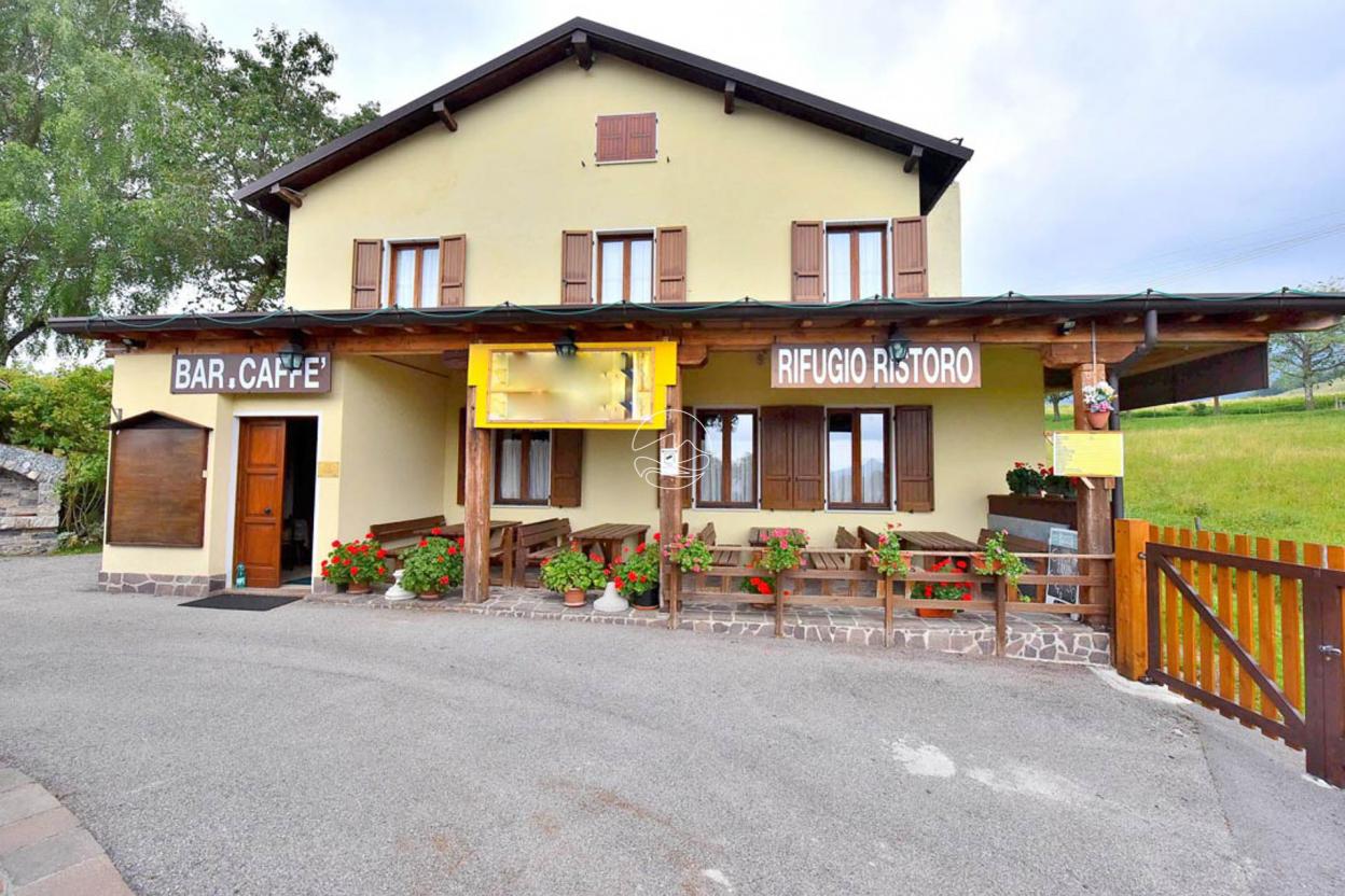 Restaurant with rooms in the locality of Cima Rest