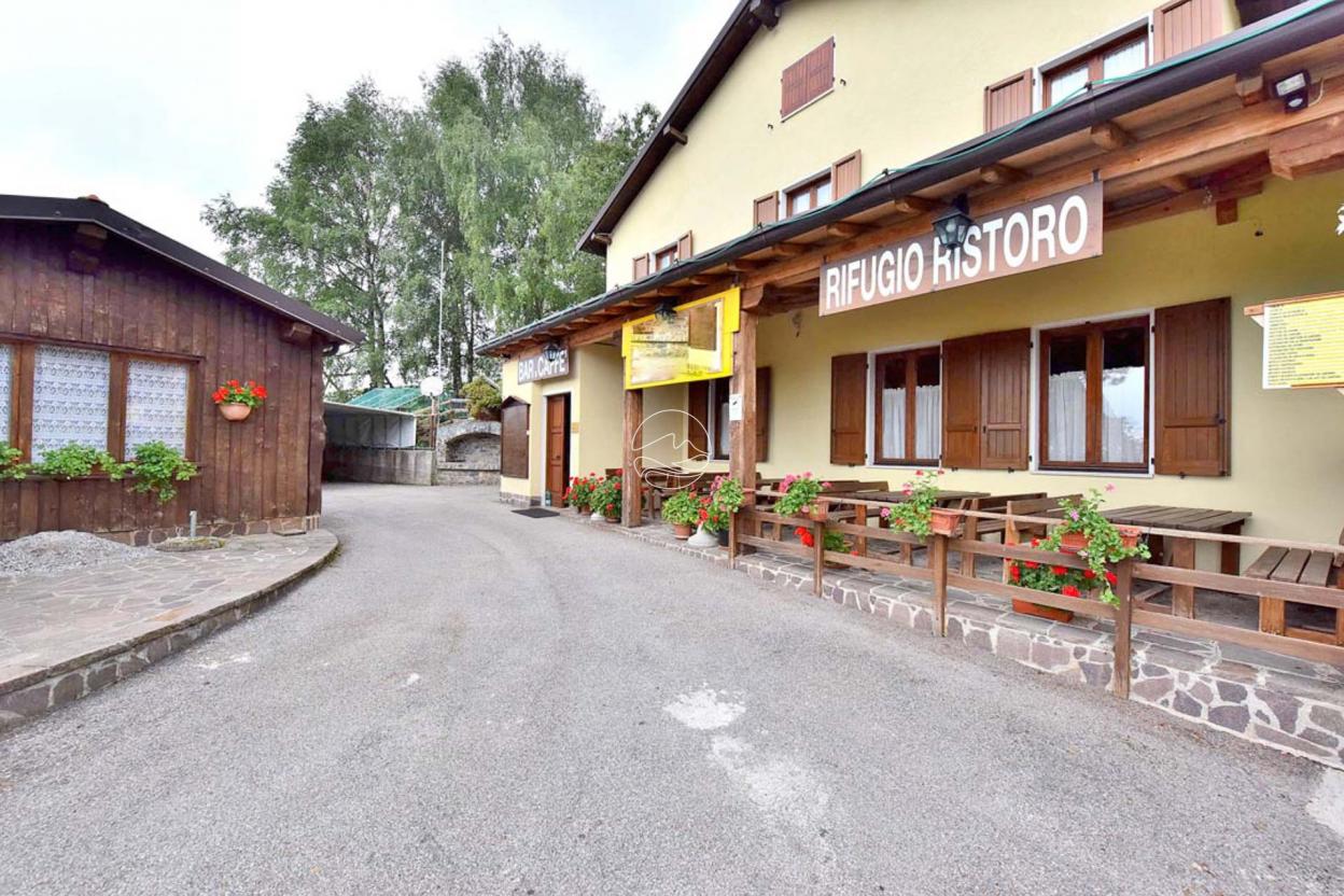 Restaurant with rooms in the locality of Cima Rest