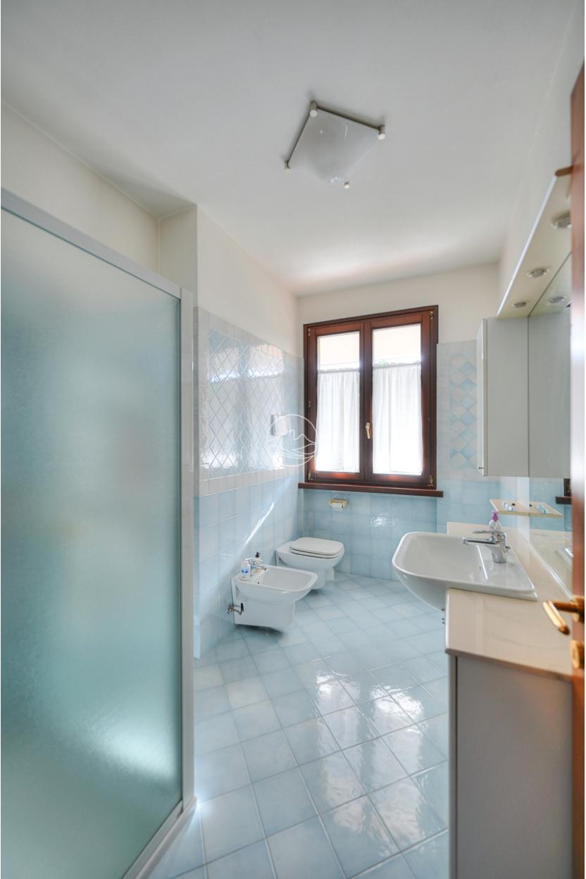 Single villa in Toscolano Maderno
