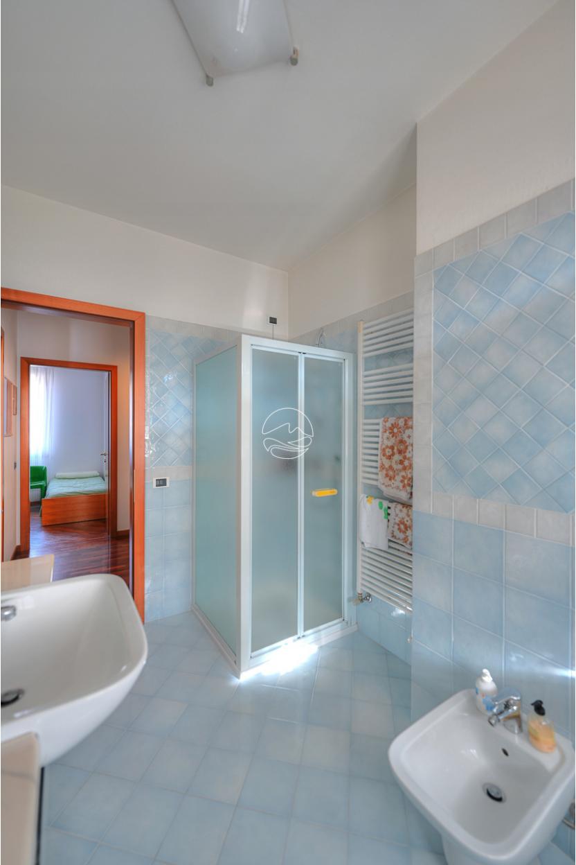 Single villa in Toscolano Maderno
