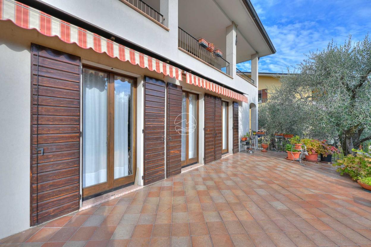 Single villa in Toscolano Maderno