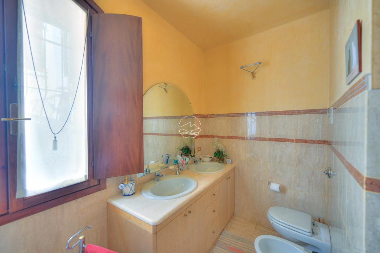 Dreizimmerwohnung in historischem Wohnhaus in Maderno zu verkaufen