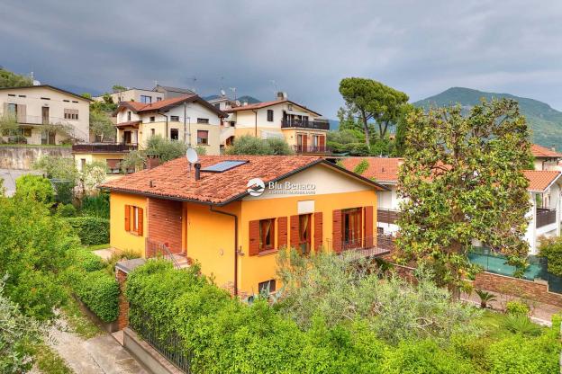 Villa singola in vendita a Roè Volciano 