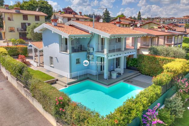 Villa in vendita a Polpenazze del Garda